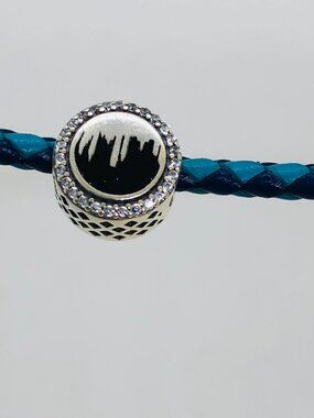 ✨✨Pandora Philly Philadelphia City Charm